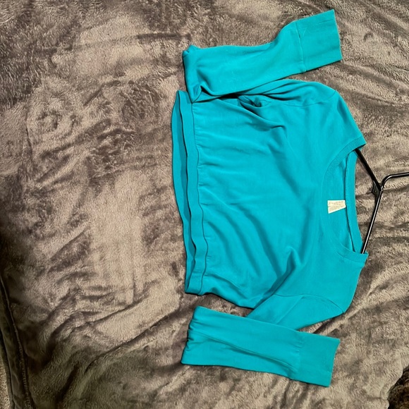 Teal Crop Top - Picture 1 of 3